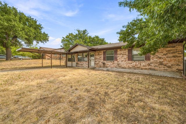 525 Vine Street, Weatherford, TX 76086