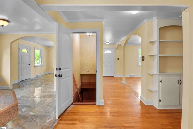 1005 Gordon Street, Anderson, SC 29626