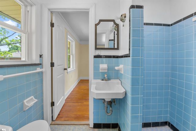 1005 Gordon Street, Anderson, SC 29626