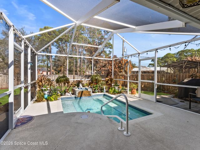 1433 Hero Street SE, Palm Bay, FL 32909