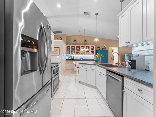 1433 Hero Street SE, Palm Bay, FL 32909