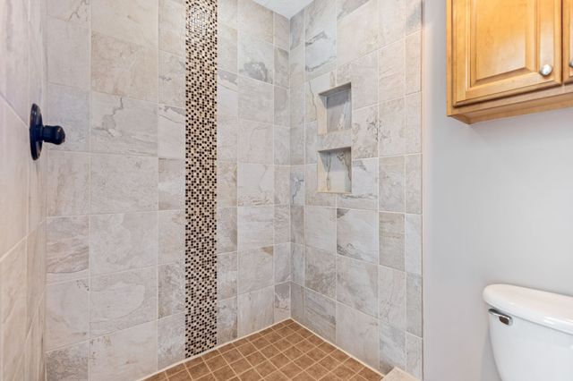 100 Brook Hollow Dr, SE, Cleveland, TN 37323