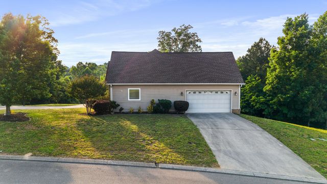 100 Brook Hollow Dr, SE, Cleveland, TN 37323