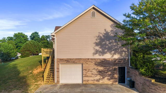 100 Brook Hollow Dr, SE, Cleveland, TN 37323