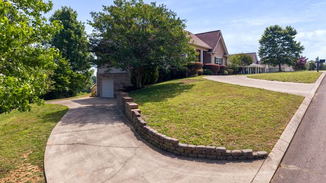 100 Brook Hollow Dr, SE, Cleveland, TN 37323