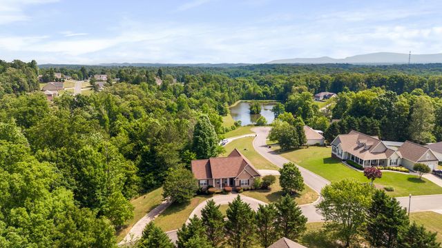 100 Brook Hollow Dr, SE, Cleveland, TN 37323