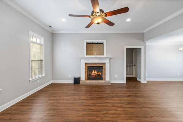 100 Brook Hollow Dr, SE, Cleveland, TN 37323
