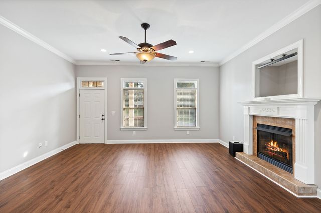 100 Brook Hollow Dr, SE, Cleveland, TN 37323