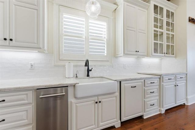 885 Shell Beach Drive, Lake Charles, LA 70601