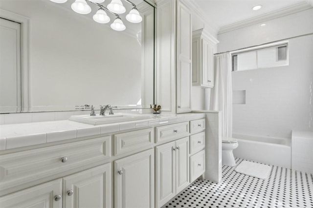 885 Shell Beach Drive, Lake Charles, LA 70601