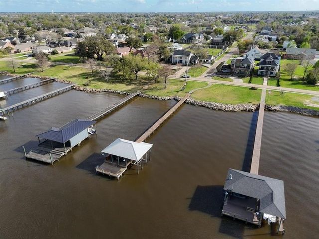 885 Shell Beach Drive, Lake Charles, LA 70601