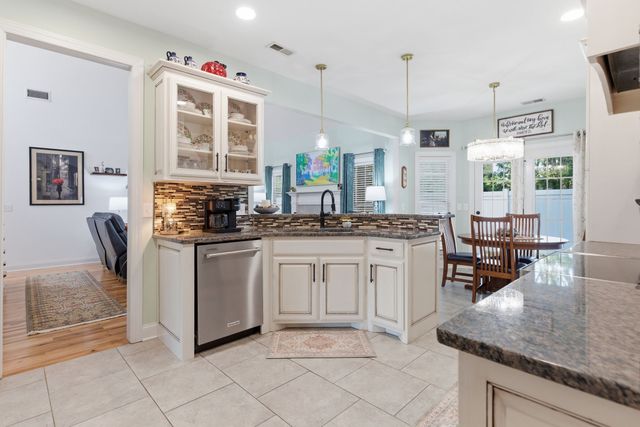 2714 United Dr, Murfreesboro, TN 37128