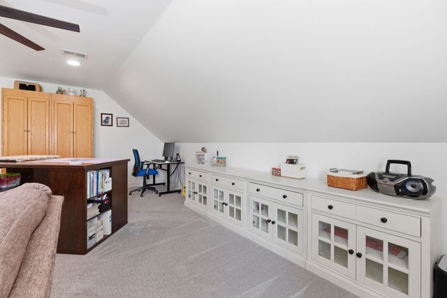 2714 United Dr, Murfreesboro, TN 37128