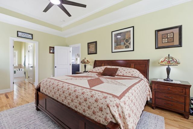 2714 United Dr, Murfreesboro, TN 37128