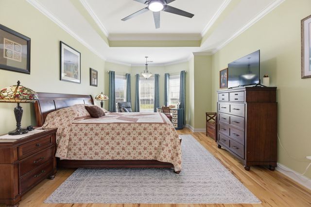 2714 United Dr, Murfreesboro, TN 37128