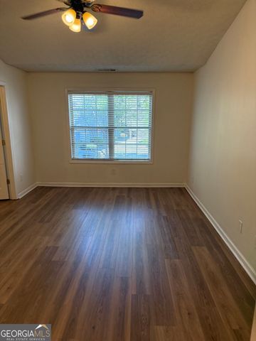 843 Rozie Way SW, Atlanta, GA 30331