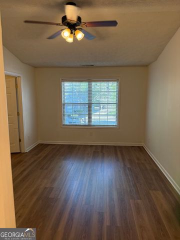 843 Rozie Way SW, Atlanta, GA 30331