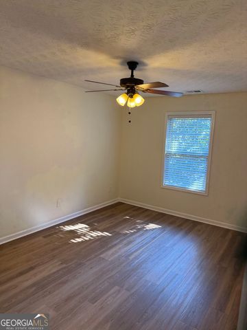 843 Rozie Way SW, Atlanta, GA 30331
