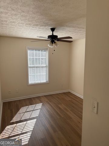 843 Rozie Way SW, Atlanta, GA 30331