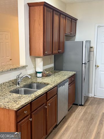 843 Rozie Way SW, Atlanta, GA 30331