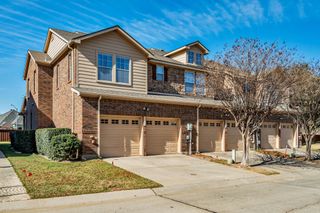 2717 Olympic Park Drive, Grand Prairie, TX 75050