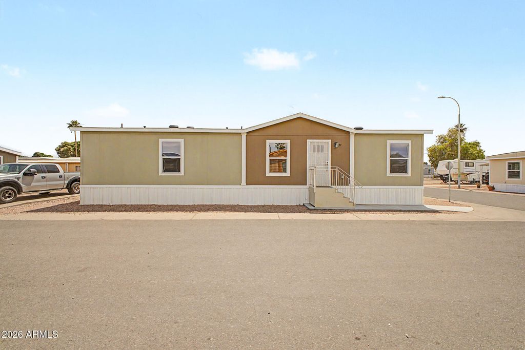 320 E MCKELLIPS Road 100, Mesa, AZ 85201