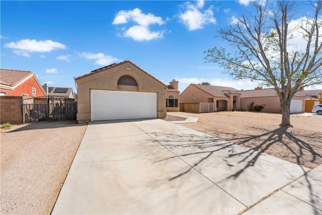 1040 Fairwind Avenue, Rosamond, CA 93560