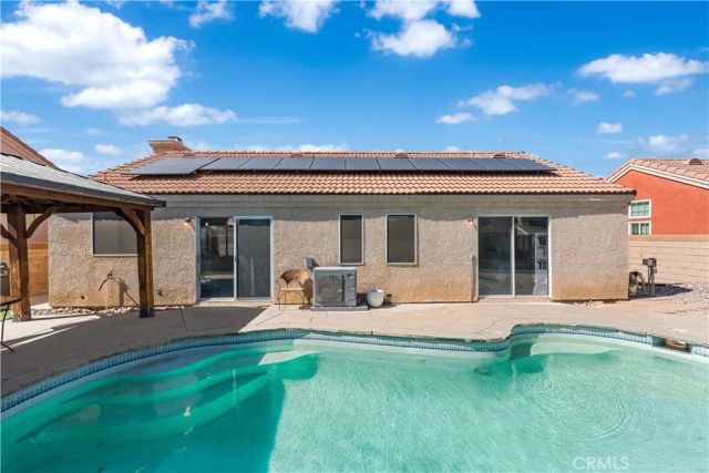 1040 Fairwind Avenue, Rosamond, CA 93560
