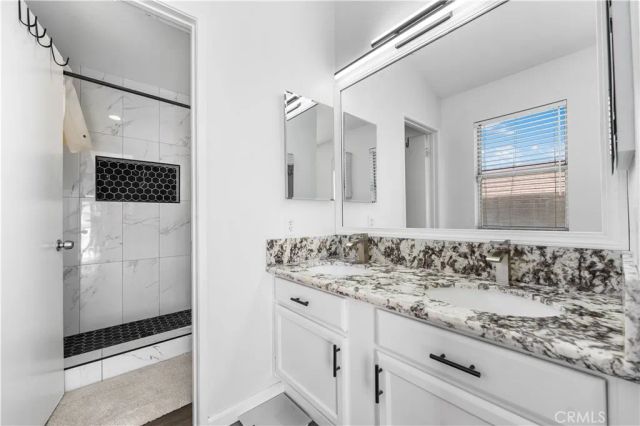 1040 Fairwind Avenue, Rosamond, CA 93560
