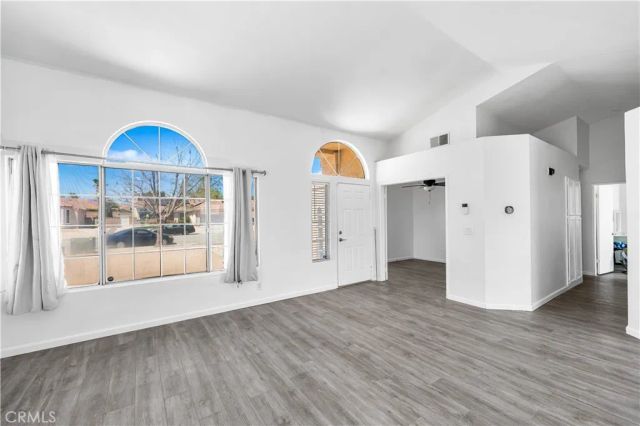1040 Fairwind Avenue, Rosamond, CA 93560