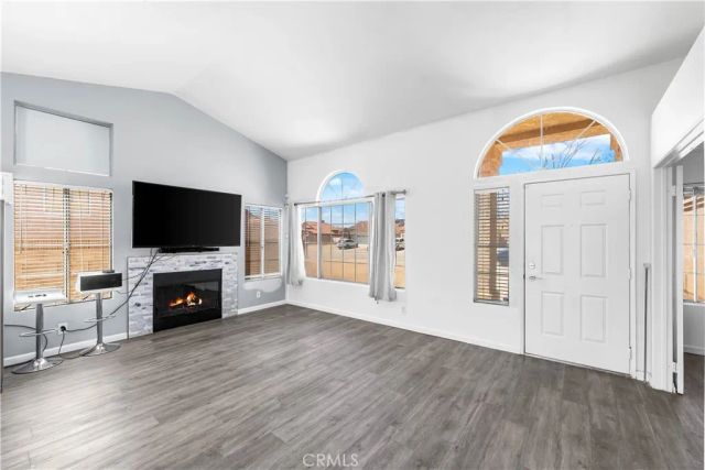 1040 Fairwind Avenue, Rosamond, CA 93560