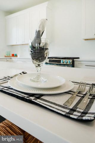 723 RAINBOW RDG, Bumpass, VA 23024