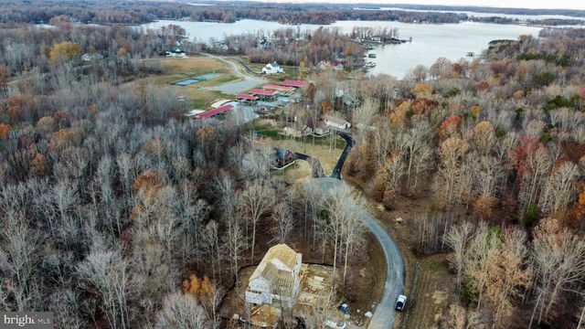 723 RAINBOW RDG, Bumpass, VA 23024