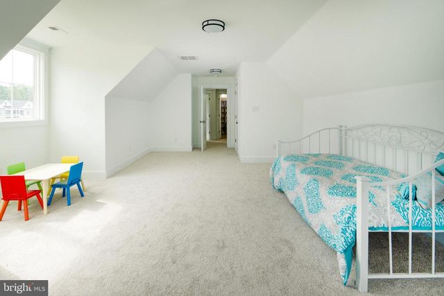 723 RAINBOW RDG, Bumpass, VA 23024