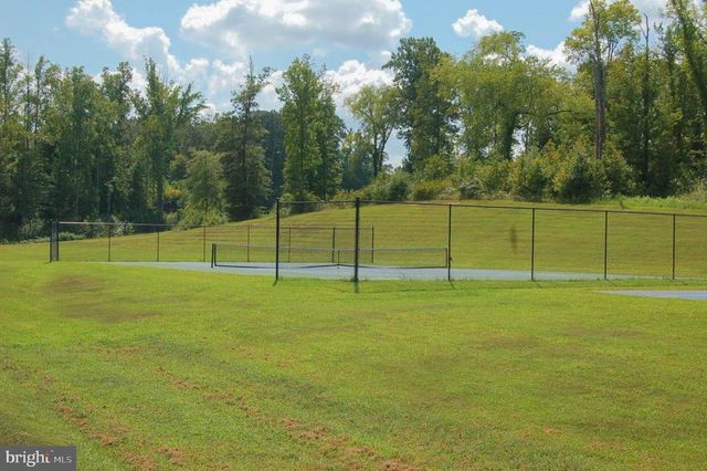 723 RAINBOW RDG, Bumpass, VA 23024