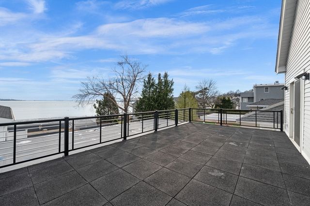 53 Puritan Road, Swampscott, MA 01907