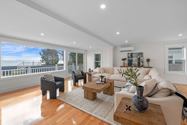 53 Puritan Road, Swampscott, MA 01907
