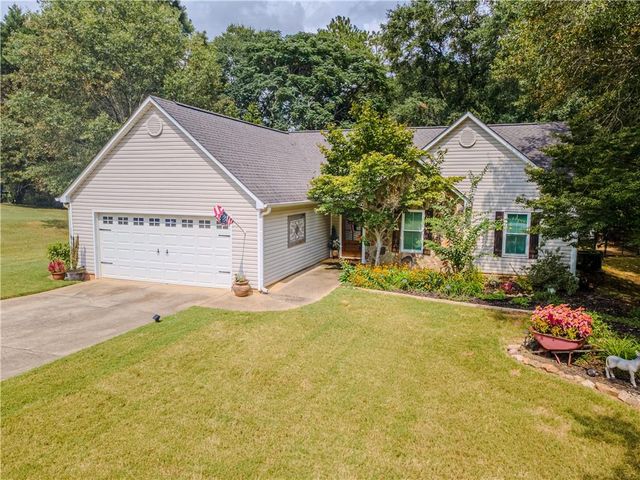 1505 Nunnally Way, Monroe, GA 30655