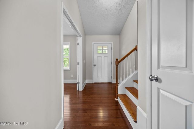 123 Lightwater Drive, Aberdeen, NC 28315
