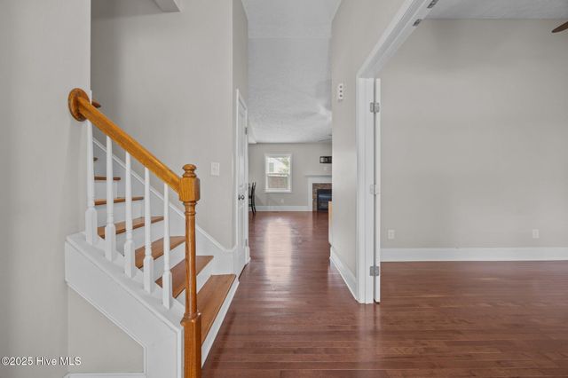 123 Lightwater Drive, Aberdeen, NC 28315