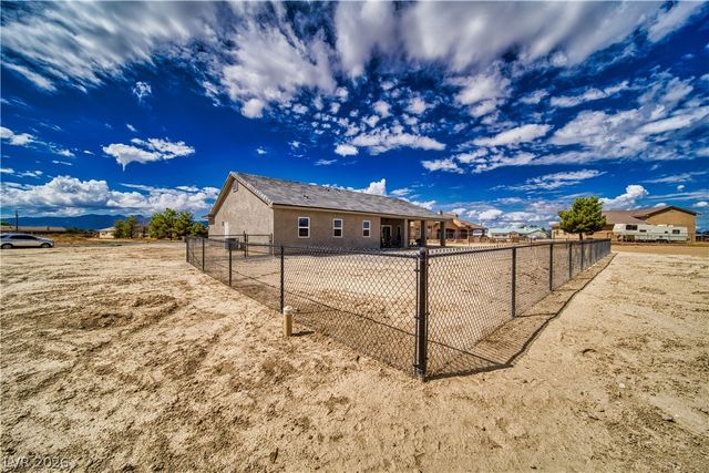 2200 East Deerskin Street, Pahrump, NV 89048