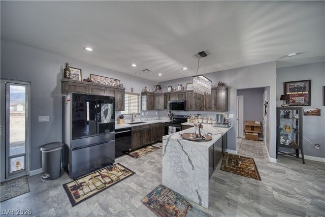 2200 East Deerskin Street, Pahrump, NV 89048