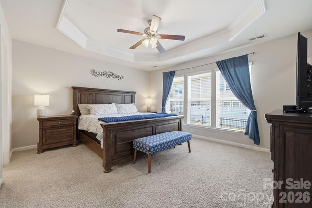 2441 Diplomat Lane, Charlotte, NC 28210