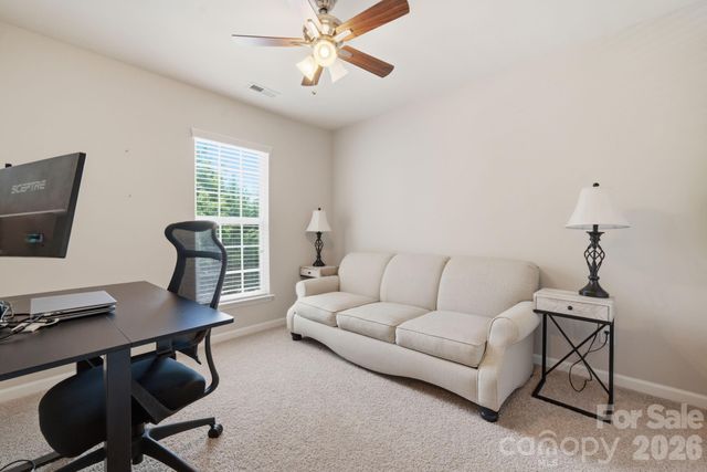 2441 Diplomat Lane, Charlotte, NC 28210