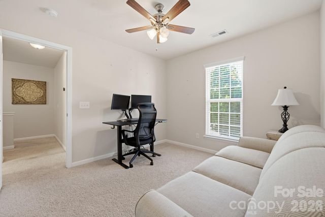 2441 Diplomat Lane, Charlotte, NC 28210