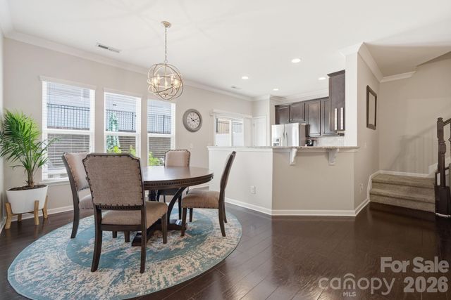 2441 Diplomat Lane, Charlotte, NC 28210