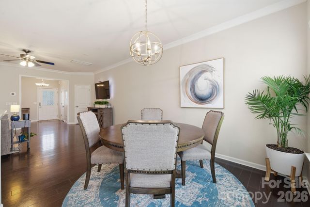 2441 Diplomat Lane, Charlotte, NC 28210