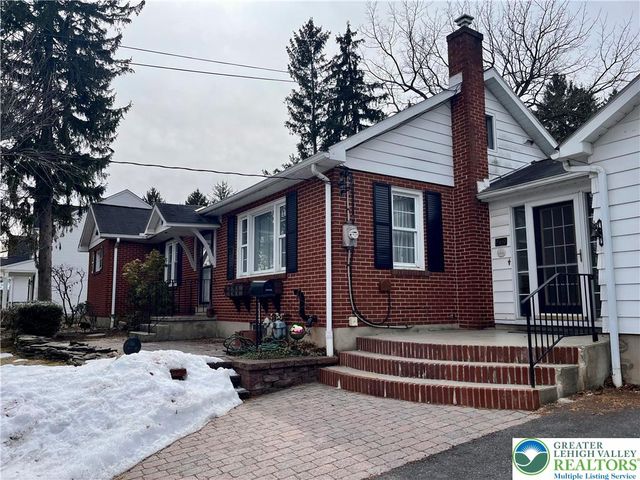 1569 Kelchner Road, Bethlehem City, PA 18108