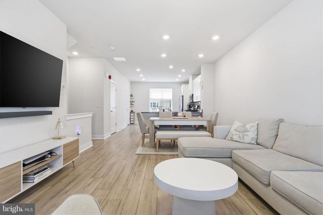 124 ANNAPOLIS ST, Bensalem, PA 19020