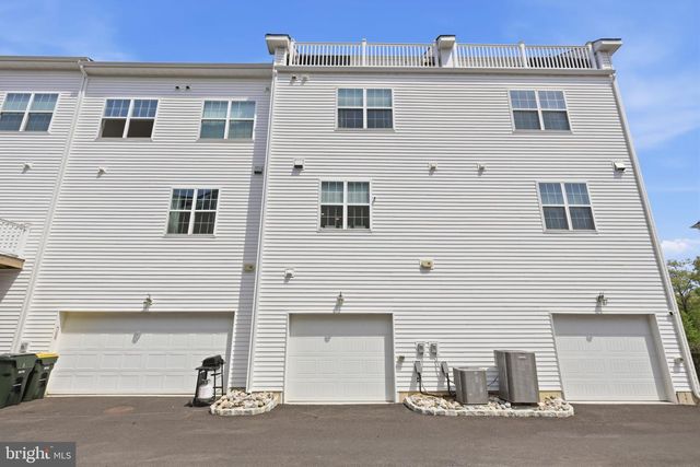 124 ANNAPOLIS ST, Bensalem, PA 19020